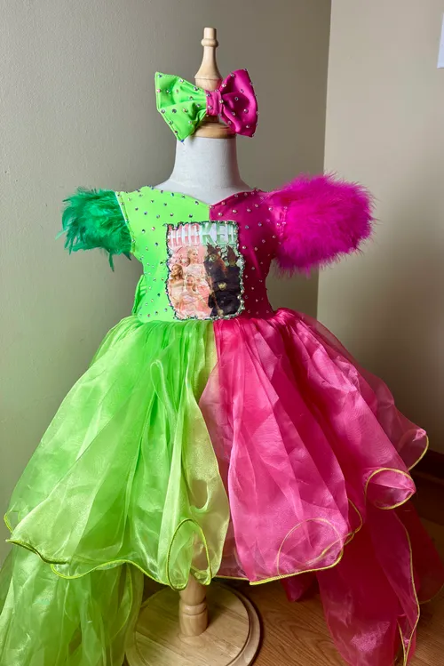 2/4 Wickedly Whimsical