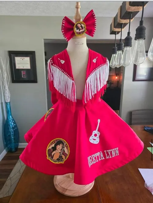Coal Miner's Country Queen | Size: 3/5