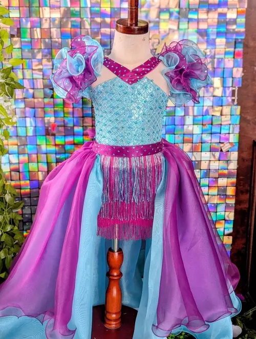 Cotton Candy Cabaret | Size: 18/3