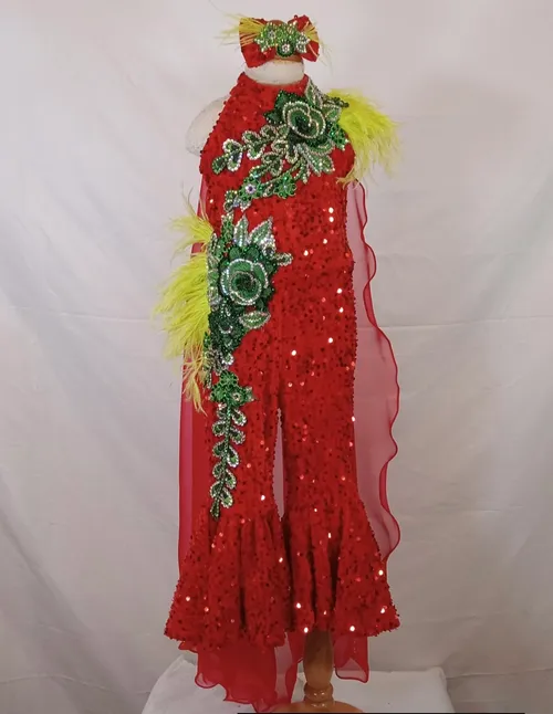 18/3 How the Glitz Stole Christmas