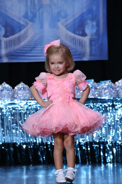 Bubblegum Bow Belle | Size: 18/3