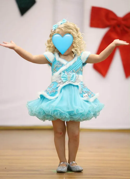 2/4 Little Miss Snowburst Couture
