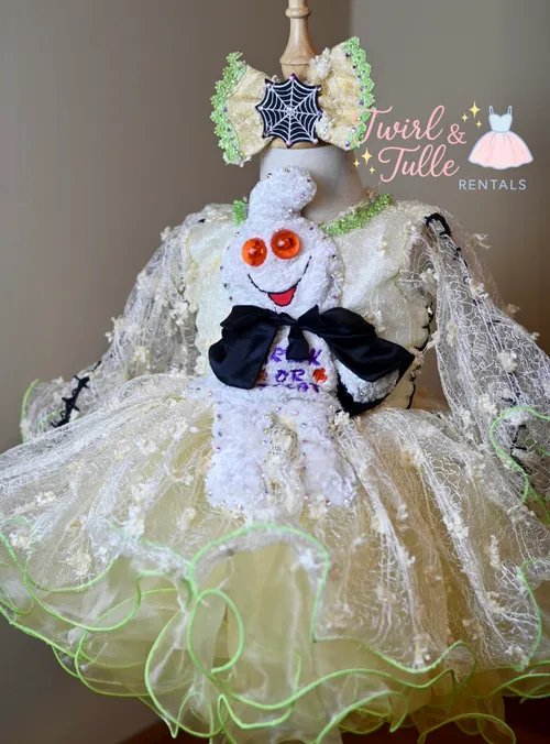 12/2 👻 Boo-tiful Glow OOC