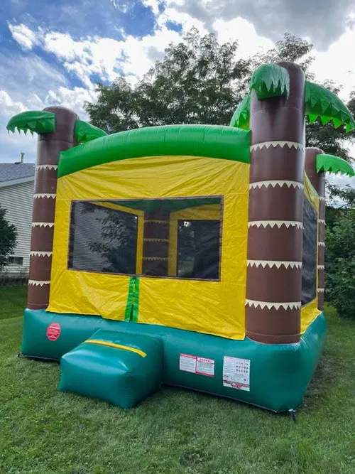 Tropical Bounce House