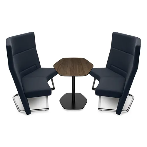 Bancs haut et table / High back benches and table (65