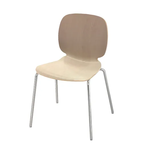 Chaise en bois / Wooden Chair