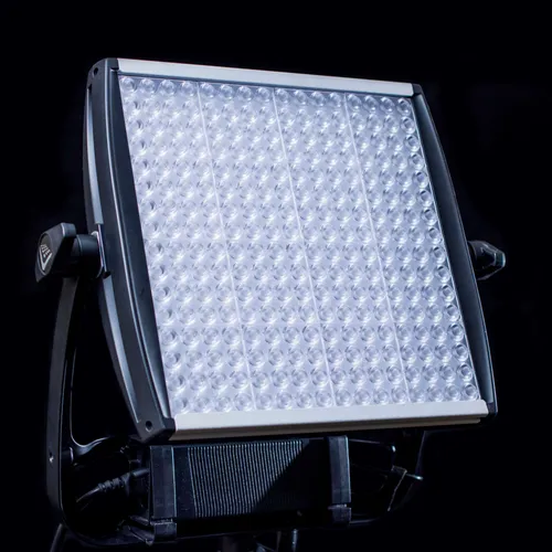 Litepanels 6x Astra w/ v-mount adapter