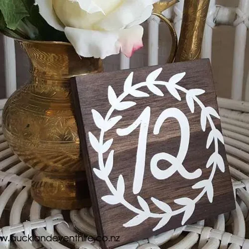 Wreath Design Table Numbers
