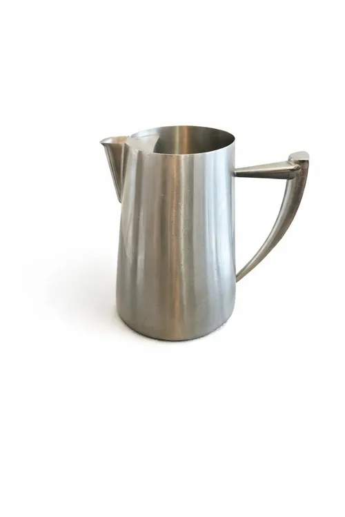 Stainless Steel Pitcher With Ice Catch