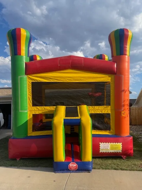 Balloon Bounce House (14 x 14)