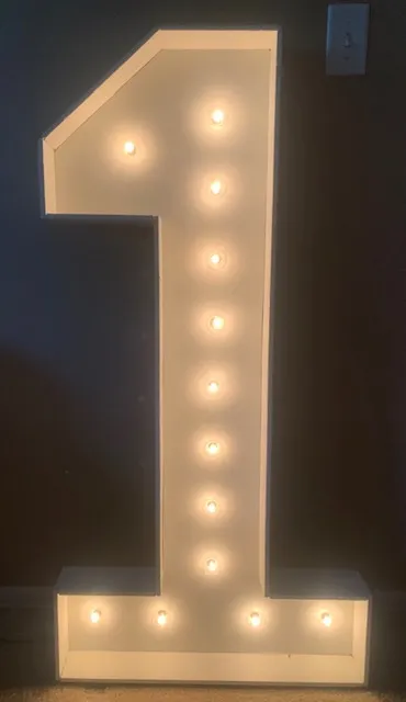 1 Marquee Number - 4 ft