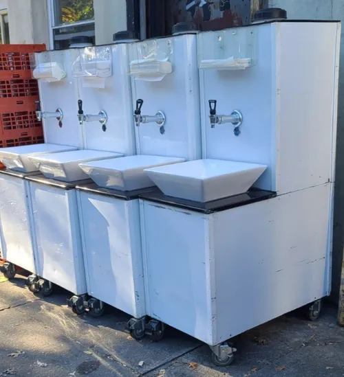 DC59 :: Portable Washing Station