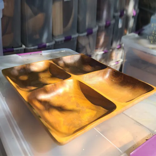 WD08 :: Four Section Square Wooden Serving Plate 12