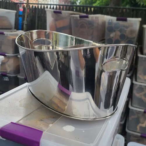 WD82 :: Metal Basin Cutout Handles 20