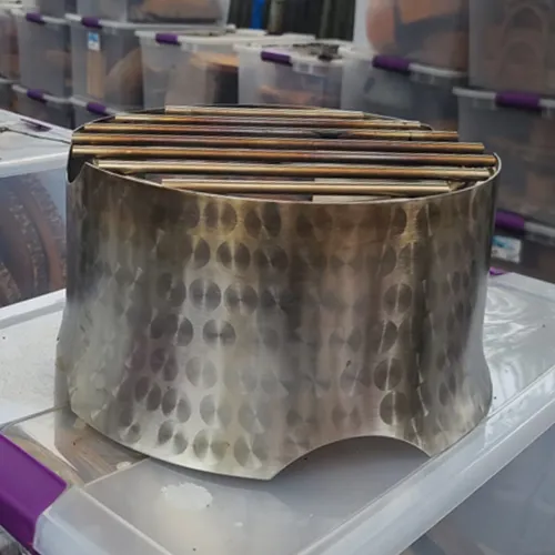 WD87 :: Hammered Metal Round Griddle 13