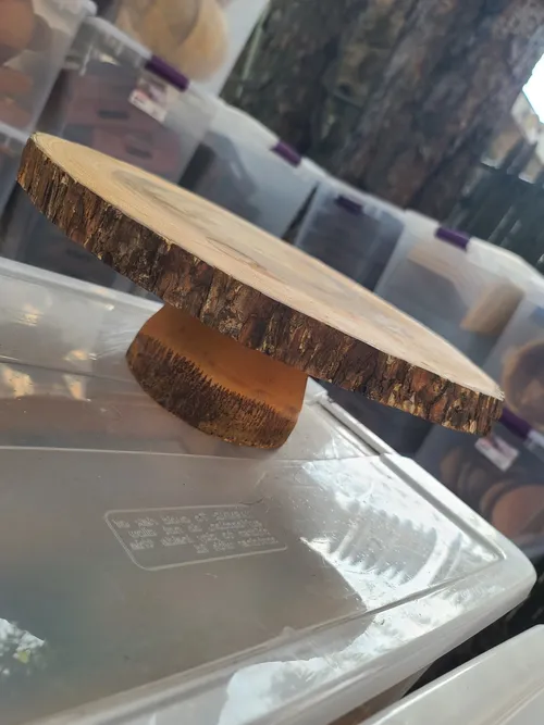 WD95 :: Rustic Wooden Stand