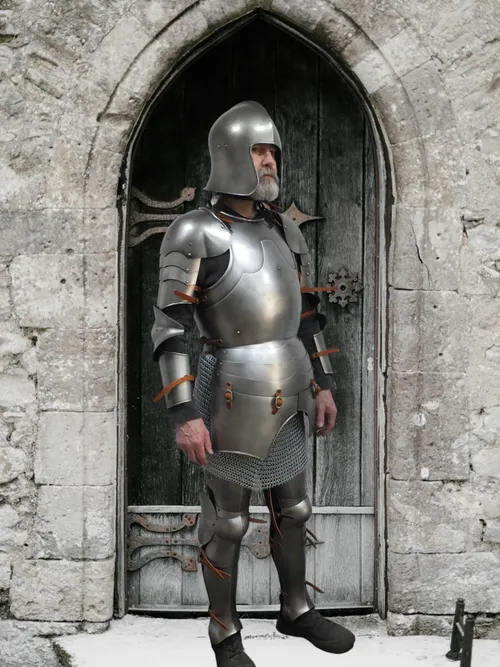 Milanese Medieval Armour Rental Set 