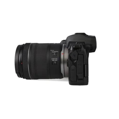 Sony FX3 Cinema Camera Bundle (Lens + Tripod)