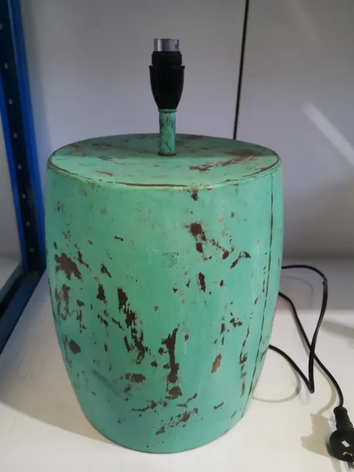 LP 5010 - Table Lamp - Metal Green with Stripped Paint