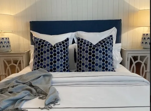 BH 1930 - Queen Bedhead - Navy Blue Plain