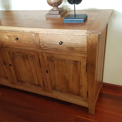 BF 2020 - Buffett - Beresford Timber Buffet with Black Handles 