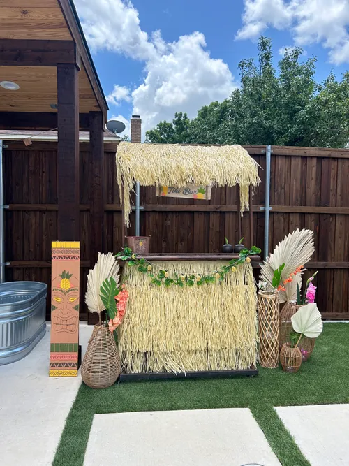 Tiki Bar 