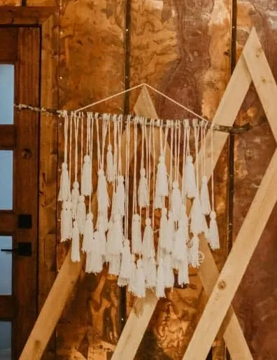 Tassel Hanging