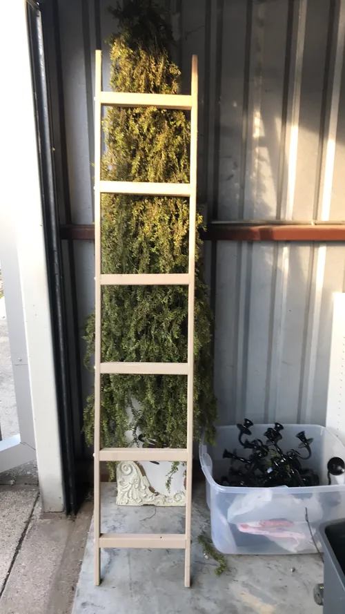 Vintage Blanket Ladder