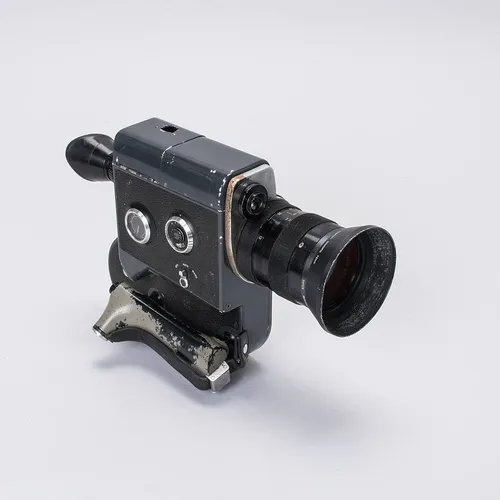 Canon Scoopic 16mm Camera