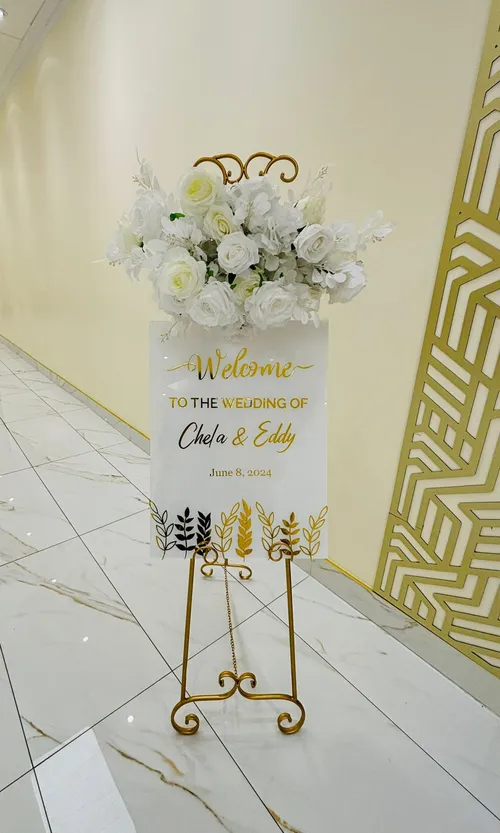 Gold Metal Easel Sign Stand