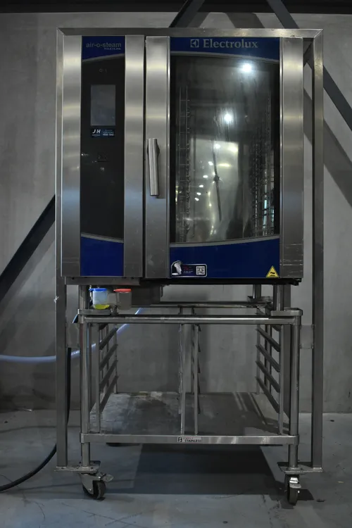 Electrolux 32 amp 3 Phase Combi Oven