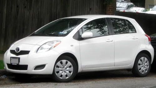 Toyta Yaris 2011