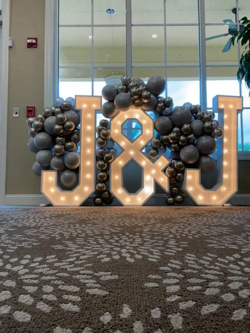 Marquee Single Letter