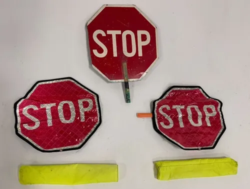 Stop / Slow Signs 
