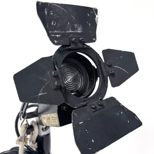 LTM Pepper 100W Tungsten Fresnel Light