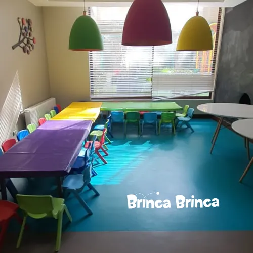 Meson 180x70 cm + 25 sillas