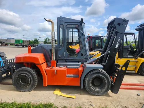 2021 Toyota THD2200-24 22,000 Lbs Capacity Pneumatic Tire Diesel Forklift