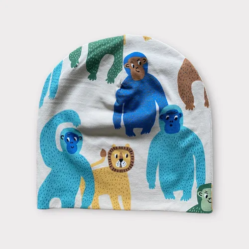 Žerzejová čepice se zvířátky