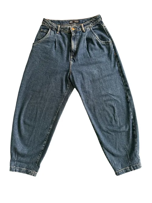 Tmavě modré džíny