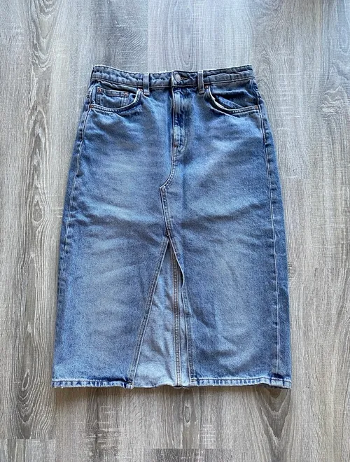 Džínová midi sukně s rozparkem