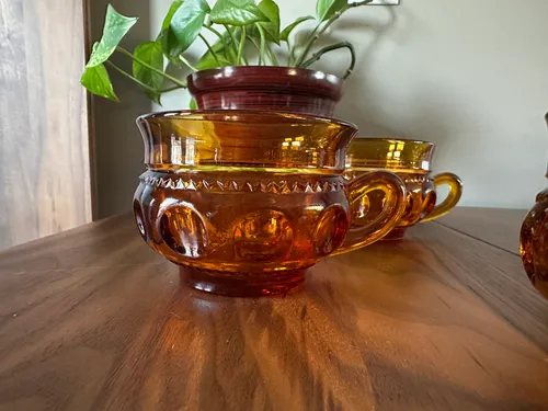 Color Crown Gold by Colony