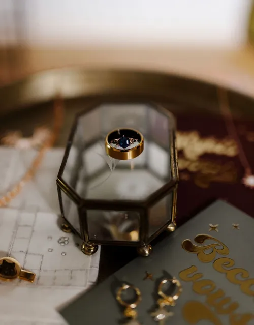 Ring Box - Gold Trimmed Glass 