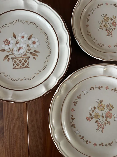 Cottagecore Plateware