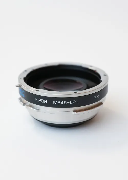 Mamiya 645 to ARRI LPL Focal Reducer (0.7x)