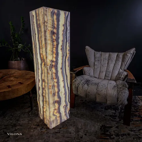 Sahara Onyx Floor Lamp (2/5) Exotic