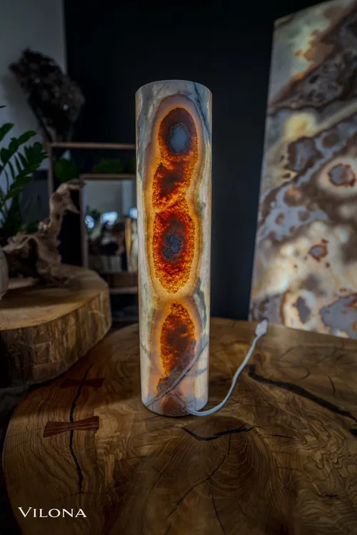 Sahara Onyx Crystal Table Lamp (9/9)