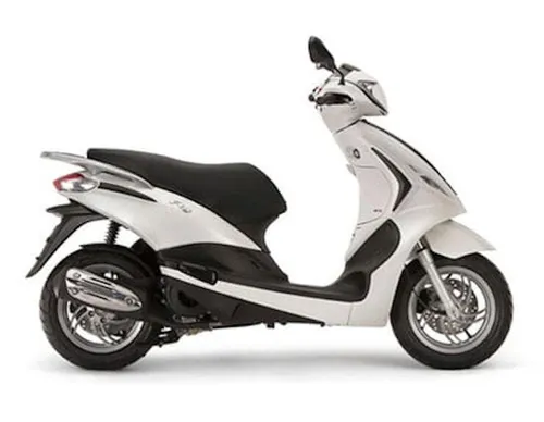 Scooter Piaggio Fly 125