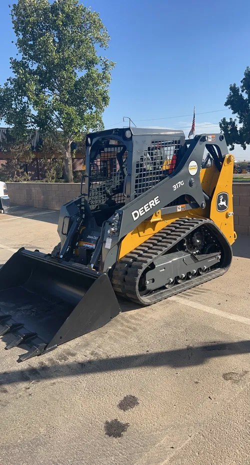 Track Skid steer 317G