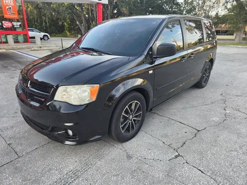 2016 Dodge Caravan Black