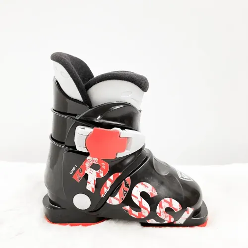 Skischuhe < 6 Jahren